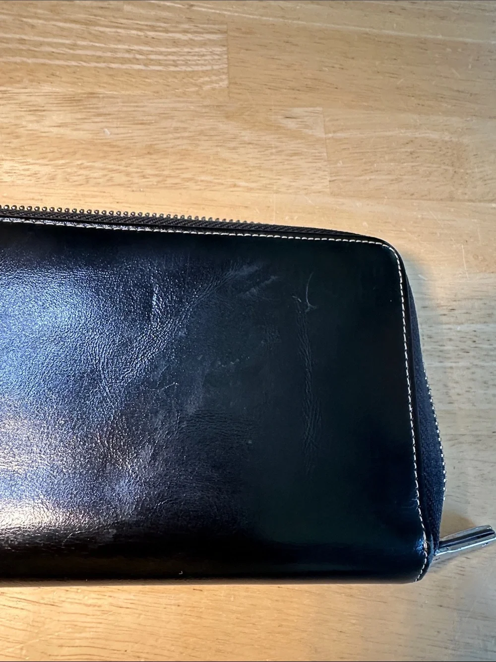 Classic Black Zip-Around Wristlet Wallet - Unbranded